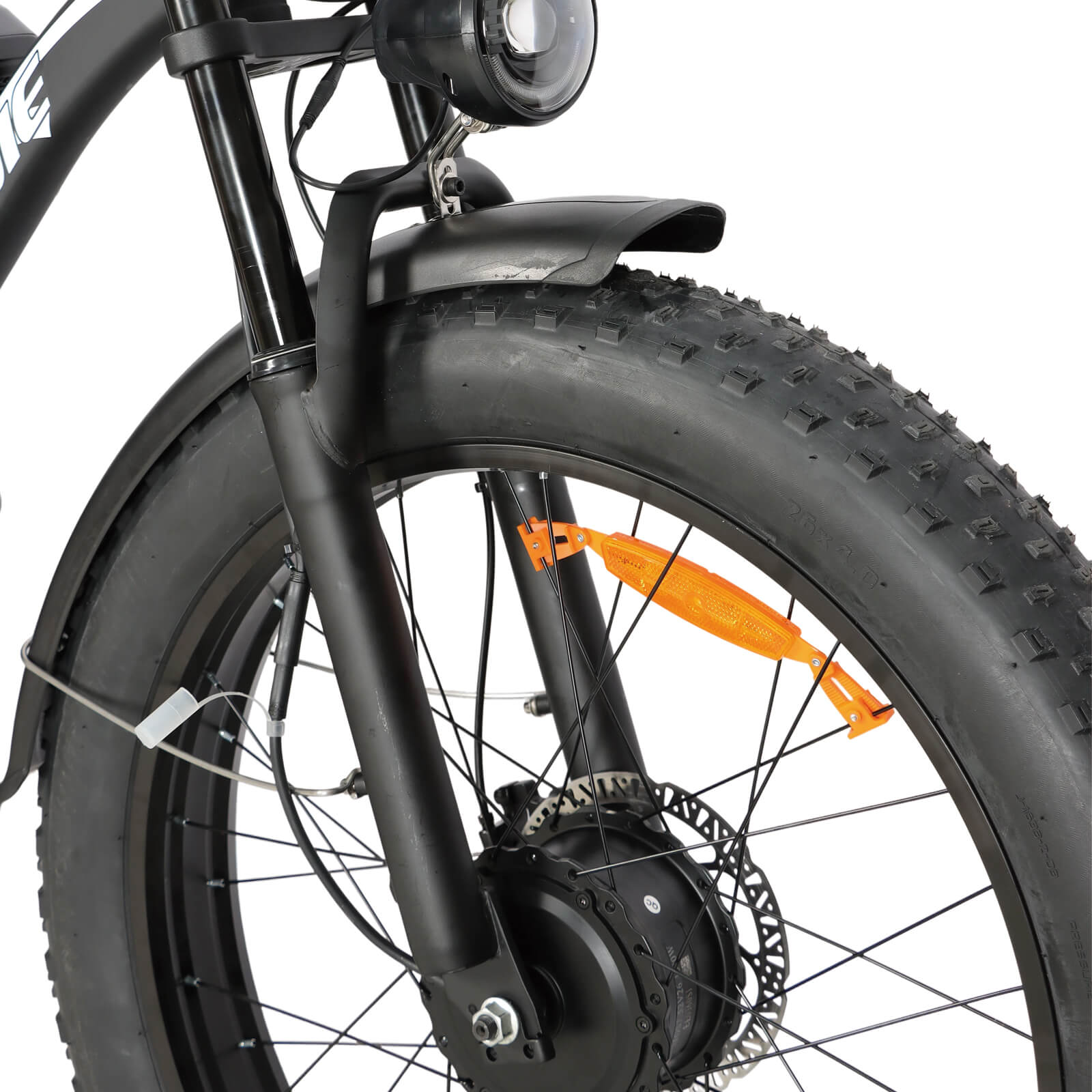 26*4.0 inch fat tire setup on Baolujie DP-2602 52V dual motor electric bike.