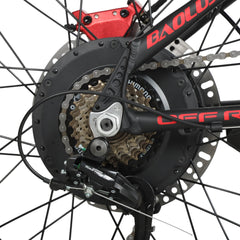Close-up of gear system and derailleur on Voltvibe P2